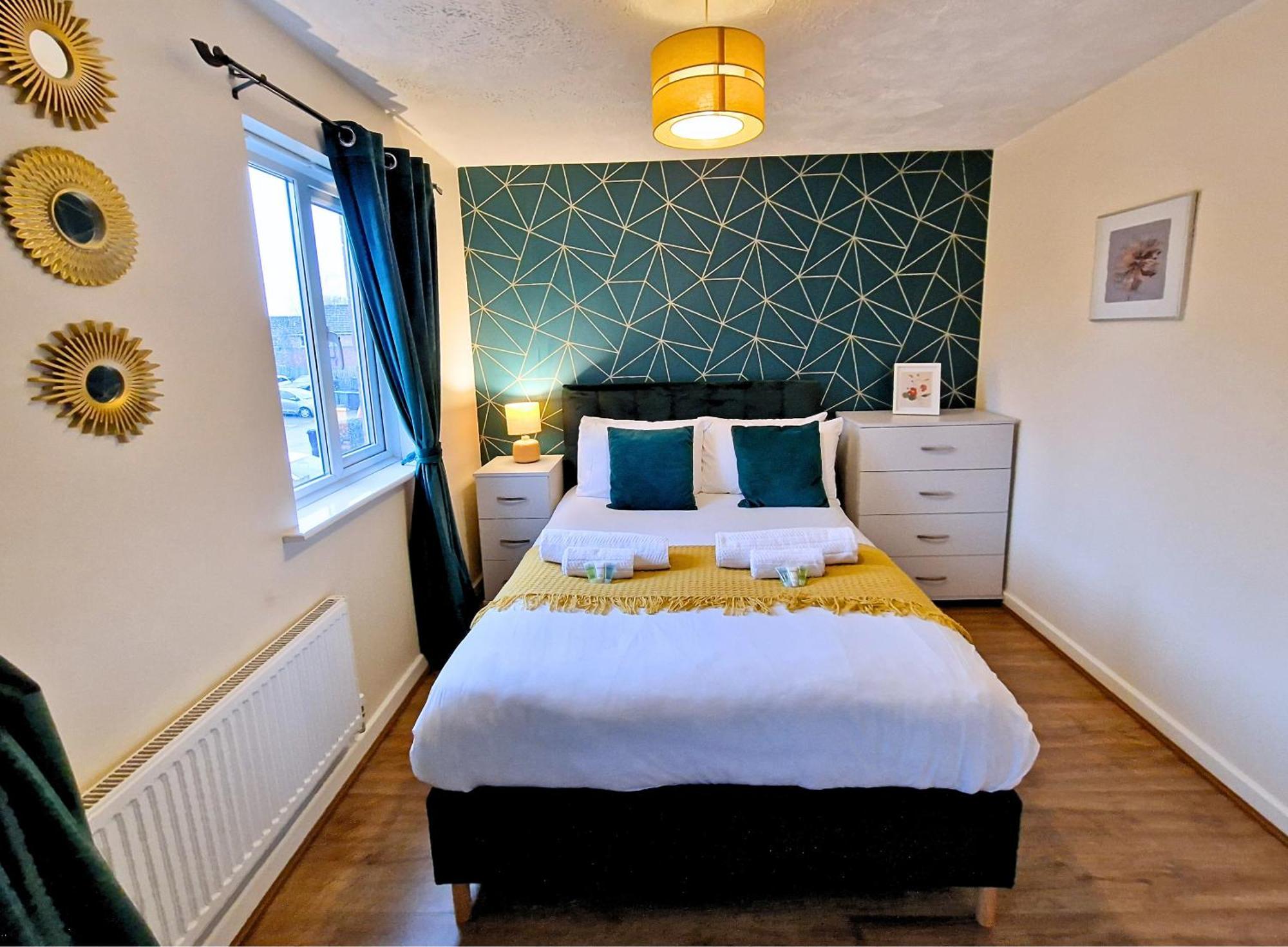 Manchester Townhouse By Bevolve - 4 Bedrooms - Free Parking Esterno foto